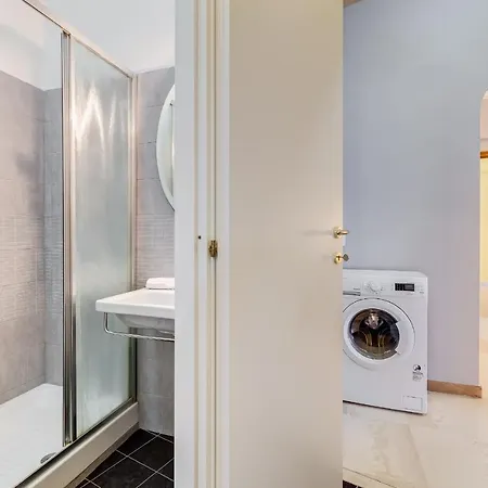 Bdc - King Termini * روما